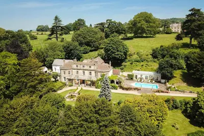 Image de Purnell Manor - Neuf Chambres Villa, Couchages 26