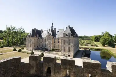 Image de Chateau De St Louis - Dix Chambres Villa, Couchages 24