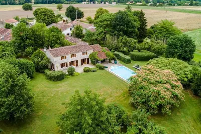 Image de Claire Barn - Trois Chambres Villa, Couchages 6