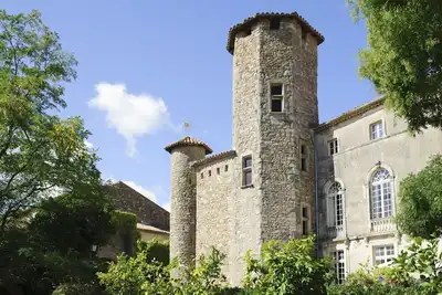 Image de Chateau De L'Ange - Huit Chambres, Couchages 18