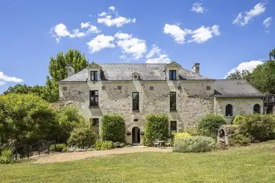 Image de Manoir De Levesque - Sept Chambres Villa, Couchages 14