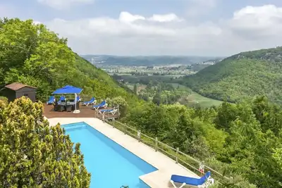 Image de Belle Vue - Quatre Chambres Villa, Couchages 8