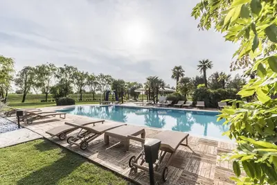 Image de La Tenuta - Quatre Chambres Villa, Couchages 8