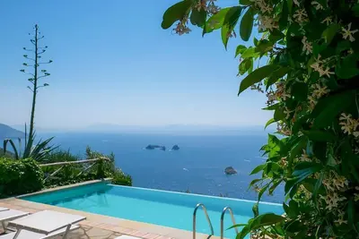 Image de La Vistagalli - Trois Chambres Villa, Couchages 6