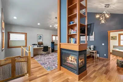 Image de Historic, Heart of City Home - Near U/Med District