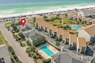 Image de Two Free Reserved Beach Setups♥Top Rated ♥Across from Beach♥Bikes+Game Room+Pool