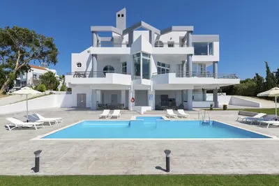 Image de Rhodes View Villa - Cinq Chambres Villa, Couchages 12