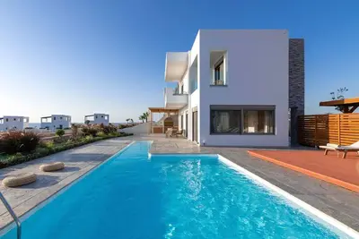 Image de Lakhania Pounentis - Deux Chambres Villa, Couchages 6