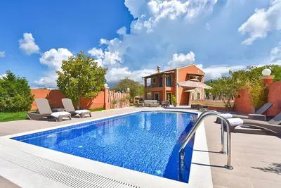 Image de Villa Rahu - Quatre Chambres Villa, Couchages 8