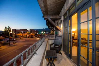 The Galleries Lodging Downtown Whitefish Suite 206 | 2 Bed, 2 Bath