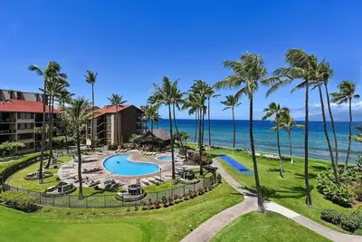 Image de Papakea Penthouse - 3 Br ocean view 1 min walk to the beach! - No cleaning fee!