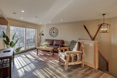 Image de 1 Bed/2 Bath Suite #6 at The Lodge | Minutes from Sunapee Harbor & Mt. Sunapee