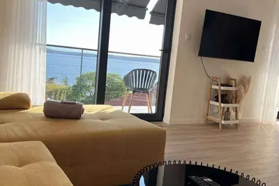 Image de Appartement de vacances avec terrasse et air conditionné