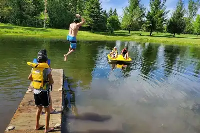 Image de Secluded Waterfront Oasis for an Amazing Getaway!