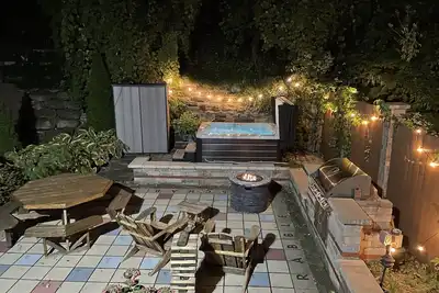 Image de Location! - City Getaway in the Flats!