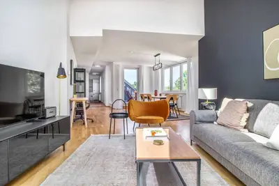 Image de Luxe Hietzing 3br w/ Community Garden & Private Terrace, by Blueground