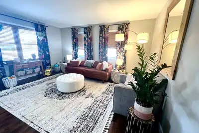 Image de Cozy Home a few miles away from Eaa & Sea Plane Base