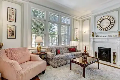 Image de Amazing 1 Bed in Starland, Heated Pool Access