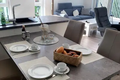 Image de Modern, high-quality vacation apartment, sauna, large balcony, close to the beach