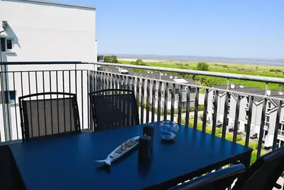 Image de Modern, high-quality vacation apartment, sauna, large balcony, sea view, close to the beach