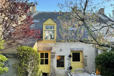 Image de Maison de charme avec jardin clos, à 50m des commerces et proche plage, pour 8 personnes