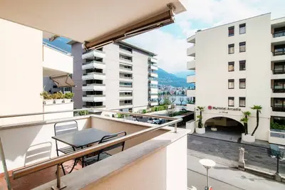Image de Appartement central de deux pièces avec balcon (Locarno City 2)