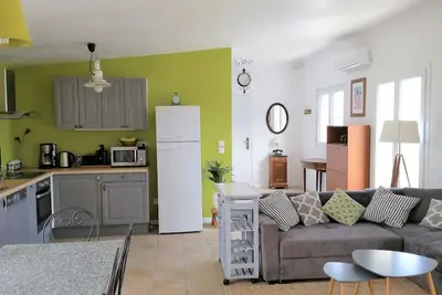 Image de 1- Maison au coeur des vignes
