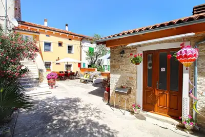 Image de Apartment 2180/55870 (Istria - Krnica), 2500m from the beach
