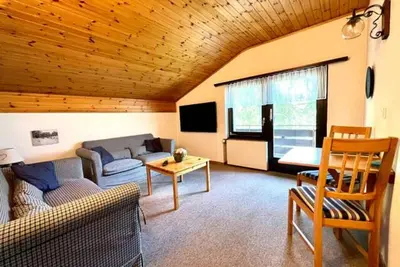 Image de Appartement mansardé avec vue fantastique sur les montagnes pour 1-4 personnes