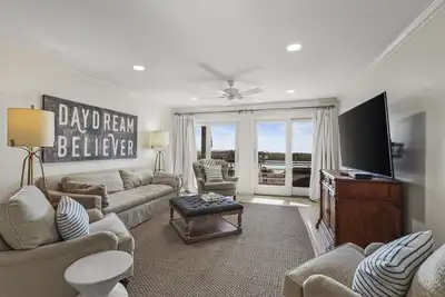 Image de Needle Rush Point B11 - Gulf Front - Perdido Key - Signature Properties