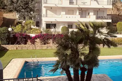 Image de Quiet apartment with swimming pool and Nice view Rosas ´ bay and the Canigou
