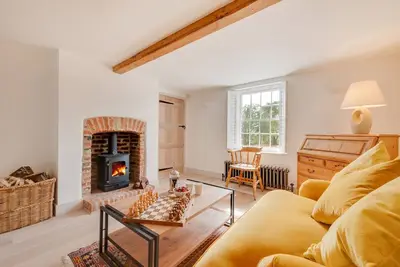 Image de Salt Works Cottage - Quatre Chambres Maison, Couchages 8