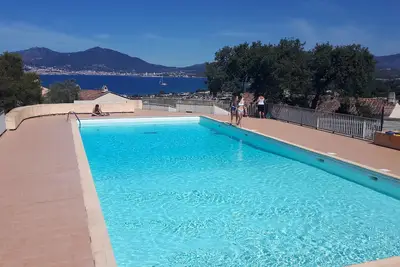 Image de Beau 40 M2 Avec Piscine Proche De La Plage!