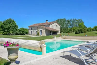 Image de Villa Juno - Quatre Chambres Villa, Couchages 8