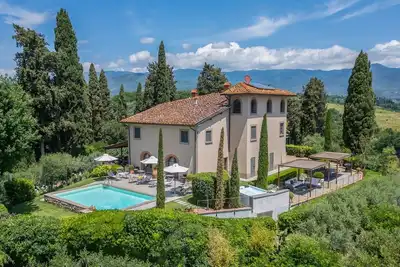 Image de Villa Fratini - Six Chambres Villa, Couchages 12