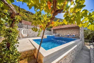 Image de Villa Kotop - Trois Chambres Villa, Couchages 6