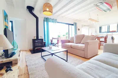 Image de la cabane du bassin  2 Minutes De La Plage