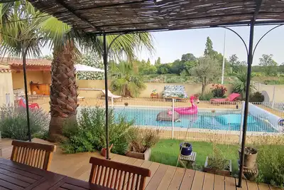 Image de Villa climatisée piscine  clôturée 4 ch proche Nîmes Arles
