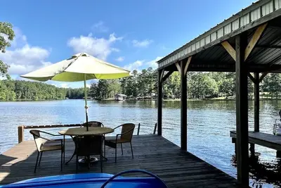 Image de Paradise Cove: Pet friendly, Lakefront, Ev Charging, Kayaks, Boat Slip, Fire pit