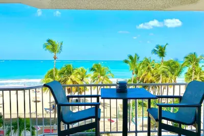 Image de Beachfront 3-bedroom  Isla Verde  Walk 2 eat
