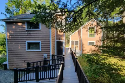 Image de Ebb And Flow | 4 Bed, 2 Bath