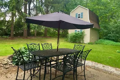 Image de Near Portage lake, Pro Football Hof, Downtown Akron!