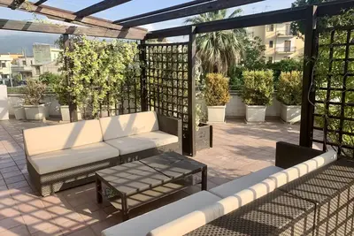 Image de Rooftop villa 150 m2 with large terrace in the center of Pompeii