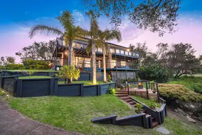 Image de ViewHaven - Panoramic Bay View Accommodation