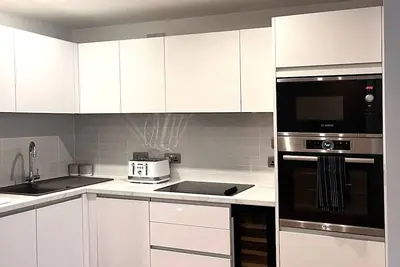 Image de 3 mins walk to broad street Lovely 2  bedroom apartment