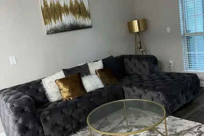 Image de Luxury Lavish Apt.