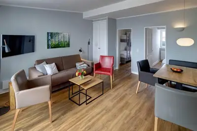 Image de Open, light-flooded 3-room vacation apartment in the heart of the city!