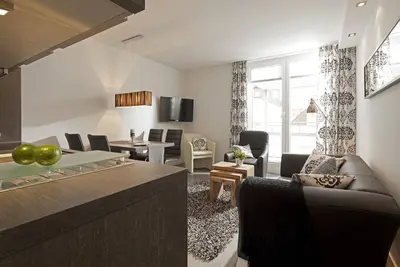 Image de Modern 3-room vacation apartment in a prime location with balcony