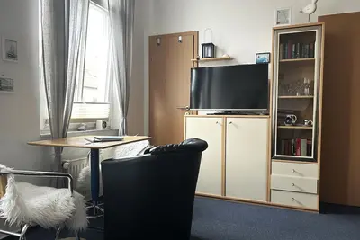 2-room vacation apartment in the heart of the city, just a few minutes' walk from the beach promenade.