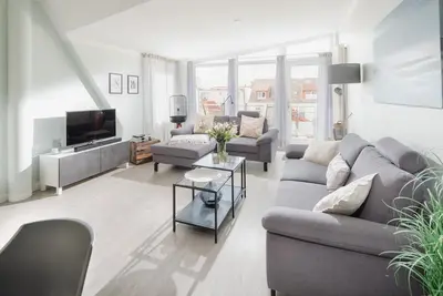 Image de Sun 12 - Apartment de Luxe in best island location with balcony!